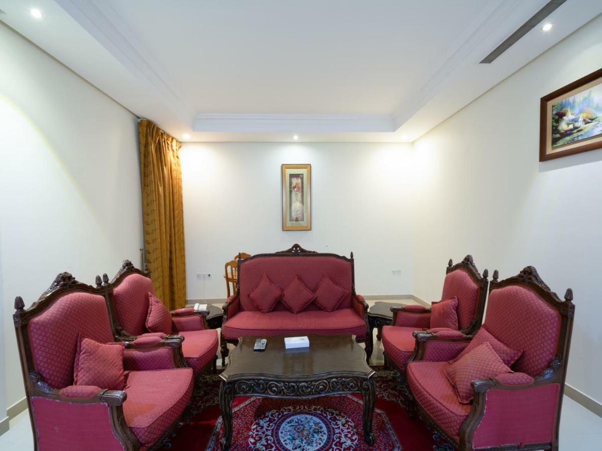 Capital O 162 Brzeen Hotel Ar Riyad Esterno foto